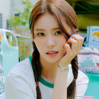 Weeekly 4th Mini Album Play Game Holiday Concept Teasers