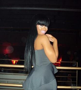 Pin Blac Chyna W Short Tattoos Red Lipstick Natural