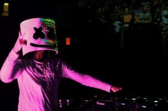 Photo Gallery Marshmello At Club