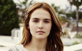 Beautiful HD Zoey Deutch Wallpaper HDwallsource
