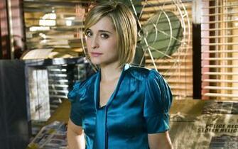 Allison Mack Wallpaper