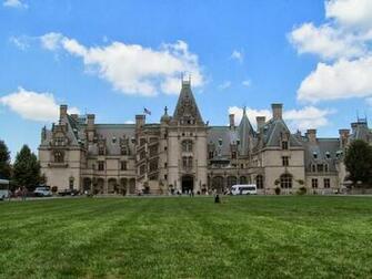 Biltmore Wallpaper