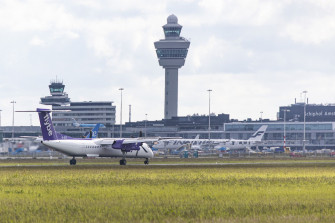 Flybe Flights Canceled After Uk Airline Ceases Trading Cnn