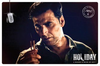 Fenil And Bollywood Movie Re Holiday A Soldier Is Never Off