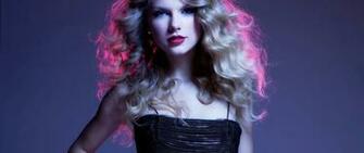 Taylor Swift Highlighted Hair Wallpaper