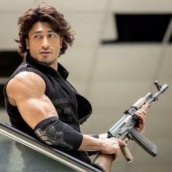 Vidyut Jamwal Wallpaper HD For Android Apk