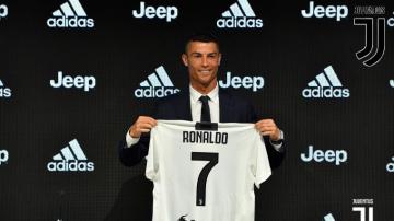 Cristiano Ronaldo Juventus HD Wallpaper Football