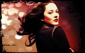 Hot And Sexy Marion Cotillard Wallpaper Collection