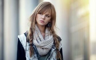 Stylish Girl Best Full HD Photos Large Wallpaper