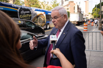 Bob Menendez Meeting With New Jersey Ag Was Gross Jury Told Wallpaper