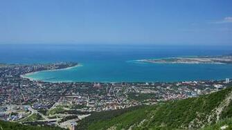 Wallpaper Russia Gelendzhik Town And Bay Russian