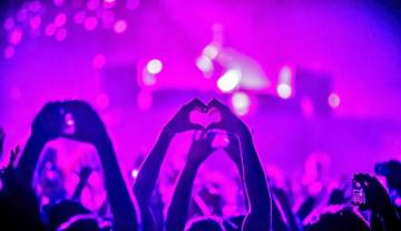 Celebrate 14th Feb With These Hilarious Edm Valentine S Day Cards