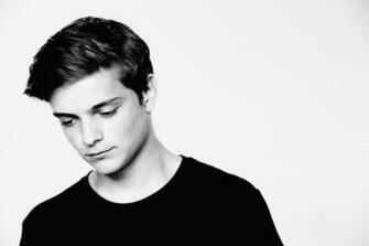 Martin Garrix Wallpaper