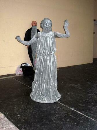 Weeping Angels Moving Desktop Background