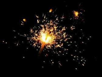 Des Feux De Bengale Feu Flamme Humeur Wallpaper