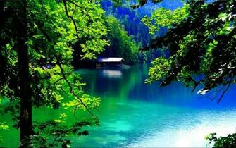 Lake House Wallpaper