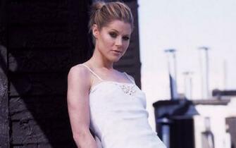 Awesome Julie Bowen Wallpaper Full HD Pictures