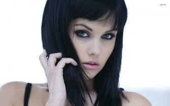 Melissa Clarke Wallpaper