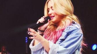 Demi Lovato Desktop Background By Stay Strong