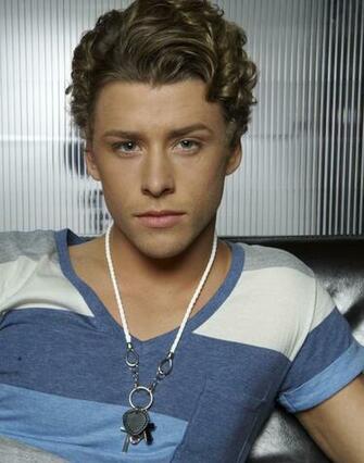 Image Gallery Mitch Hewer