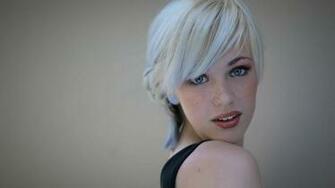 Grey Blonde Short Hair Desktop Pc And Mac Wallpaper
