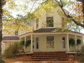 Historical Farmhouse Estate At Watts Bar Lake Sleeps Ten Mile
