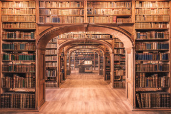 Library 4k Book Bookshelf HD Wallpaper