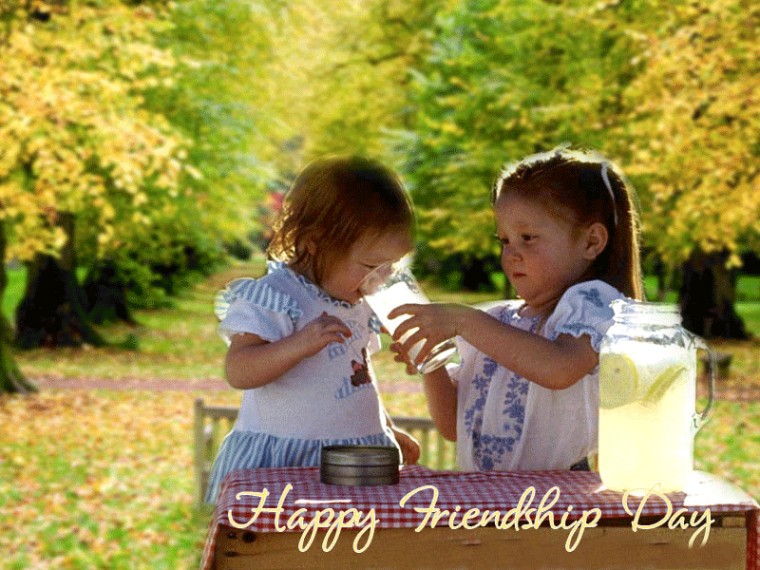 Cute Friendship Day Wallpaper