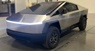 Tesla Delays Cybertruck Production Due To Supply Chain Constraints