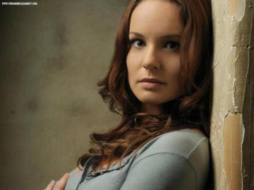 Sara Tancredi Wallpaper