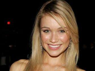 Katrina Bowden HD Desktop Wallpaper
