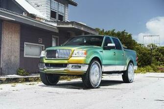 Luxury Pickup Lincoln Mark Lt Boasting Chameleon Paint