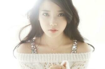 Iu Beauty Korean Girls Okay Wallpaper