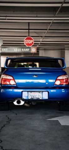 Subaru Legacy iPhone Wallpaper