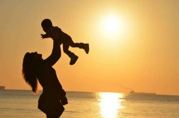 Mother Who Birth More Children Age Slower Not Faster