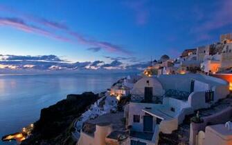 Beautiful Santorini Greece Wallpaper
