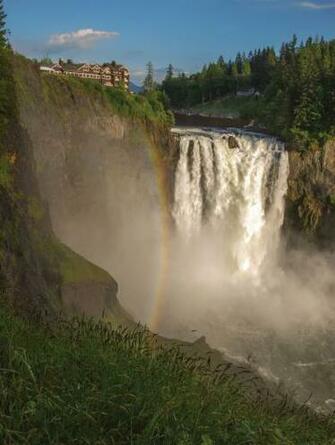 Take A Day Trip To North Bend The Real Twin Peaks Seattle Met
