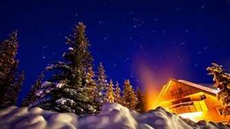 Warm House Under Night Winter Sky HD Wallpaper