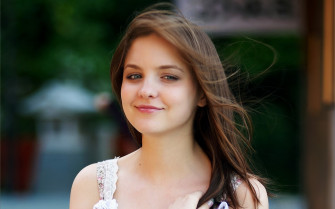 Beautiful Girl Wallpaper HD
