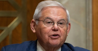 Senator Robert Menendez I Jego Ona Oskar Eni O Ap Wkarstwo Wallpaper