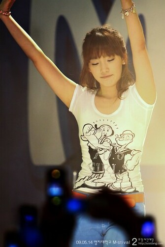 Are Ing Kim Taeyeon HD Wallpaper Color Palette Tags