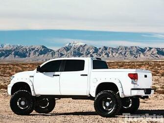 Truckin Desktop Wallpaper Issue Toyota Tundra Photo