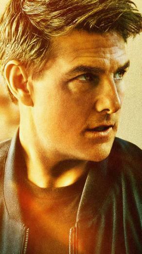 Tom Cruise Hot Scence Wallpaper