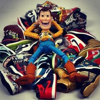 Sneakerhead Photography Santlov X Toy Art