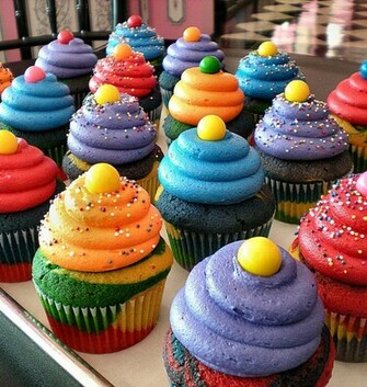 Some Cupcake Wallpaper From Cupcakepedia If You Love Cupcakes