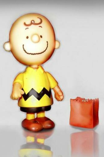Charlie Brown iPhone Wallpaper HD