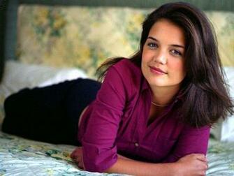 Katie Holmes HD Wallpaper