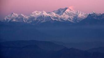 Beautiful Snowy Mountain Sunset Wallpaper