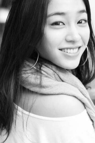 Asian Girls iPhone 4s Wallpaper iPad