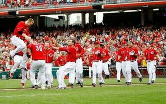 Cincinnati Reds Desktop Wallpaper